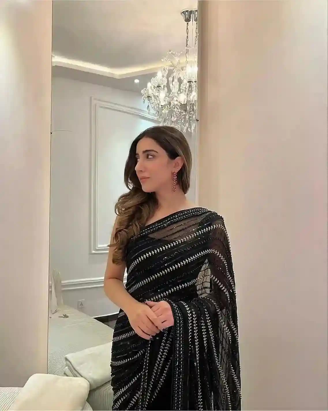 Soft Georgette 3mm Sequins Saree with Lace Border 4 Soft Georgette 3mm Sequins Saree with Lace Border - Image 4