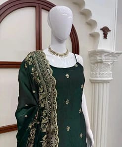 Fendy Silk Thread & Sequin Anarkali Set 18 Fendy Silk Thread & Sequin Anarkali Set - Image 4