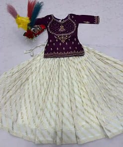 Festival Vichitra Silk Lehenga Choli 18 Festival Vichitra Silk Lehenga Choli - Image 9