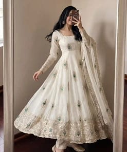 Heavy Fendy Silk Gown Set 40 Heavy Fendy Silk Gown Set - Image 18