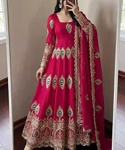 Heavy Fendy Silk Gown Set 37 Heavy Fendy Silk Gown Set - Image 15