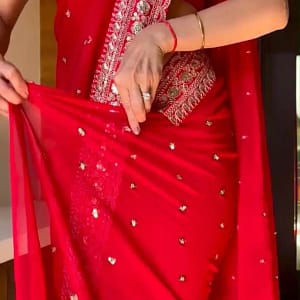 Tibby Silk Thread & Sequins Designer Saree - Image 9