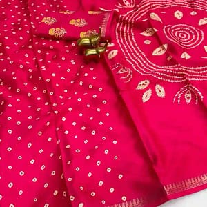 Tassar Silk Bandhani Printed Saree with Batik Blouse - Image 5