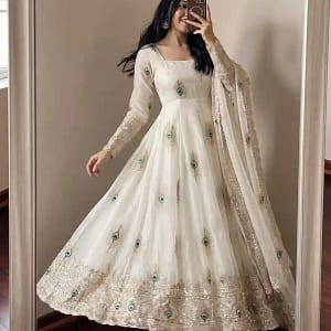 Designer Heavy Fendy Silk Gown Set - Image 18