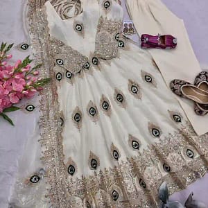Designer Heavy Fendy Silk Gown Set - Image 3