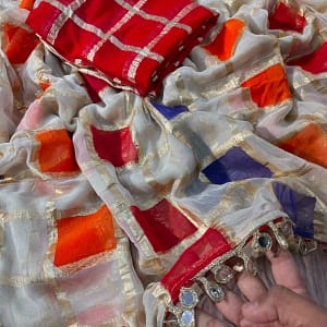 Off White Multicolour Checks Viscose Saree with Mirror Border - Image 9