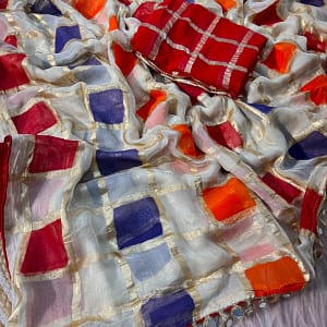 Off White Multicolour Checks Viscose Saree with Mirror Border - Image 3