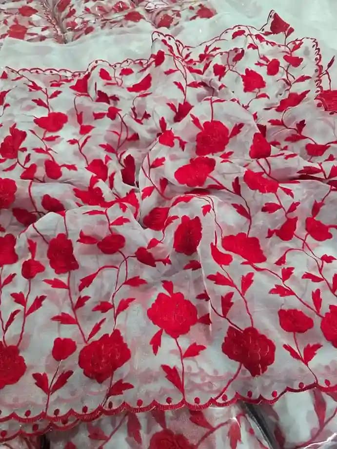 Soft Organza Thread Work Saree with Customised Blouse - Image 5