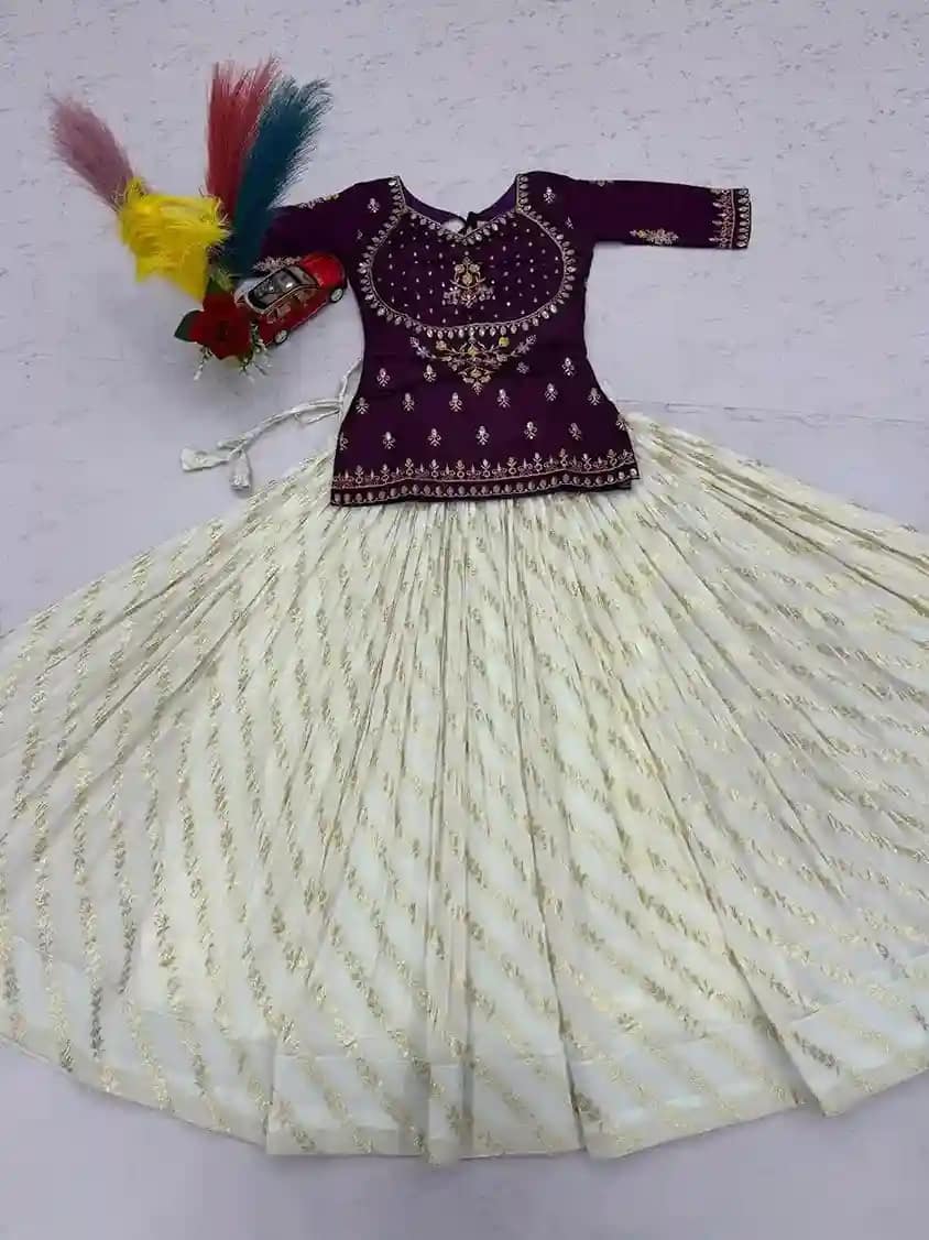 Festival Special Vichitra Silk Lehenga Choli - Image 9